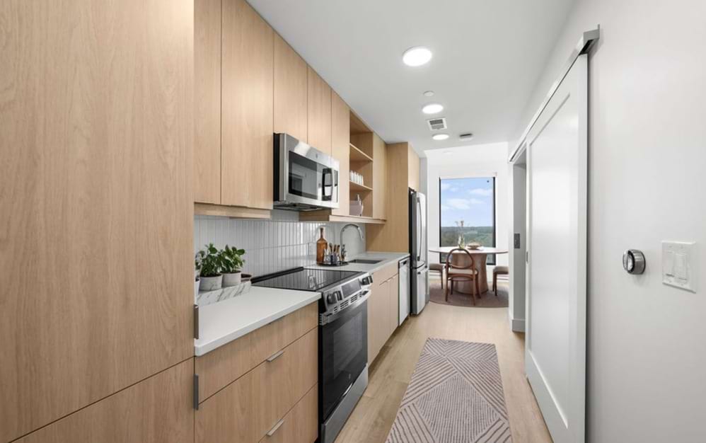 S1 - Studio floorplan layout with 1 bathroom and 596 square feet (Designer Kitchen)