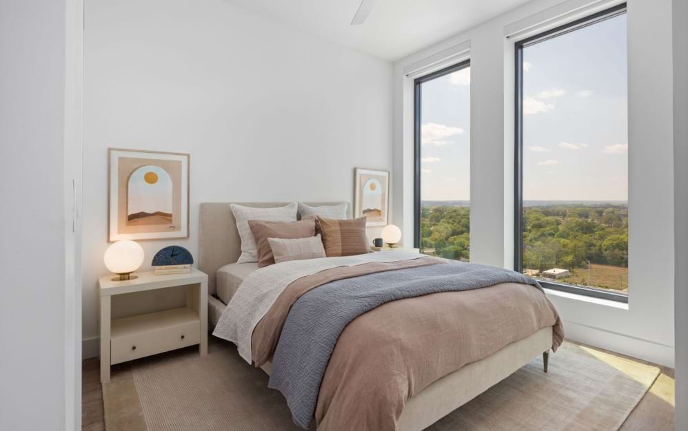 B4 - 2 bedroom floorplan layout with 2 bathrooms and 1197 square feet (Serene Primary Bedroom Retreat)