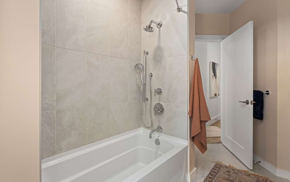 B4 - 2 bedroom floorplan layout with 2 bathrooms and 1197 square feet (Modern Secondary Bathroom)