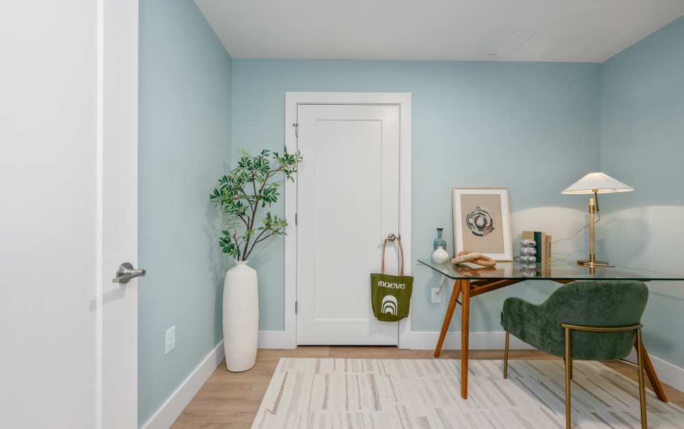 A10 + Study  - 1 bedroom floorplan layout with 1 bathroom and 940 square feet (Versatile Private Study)